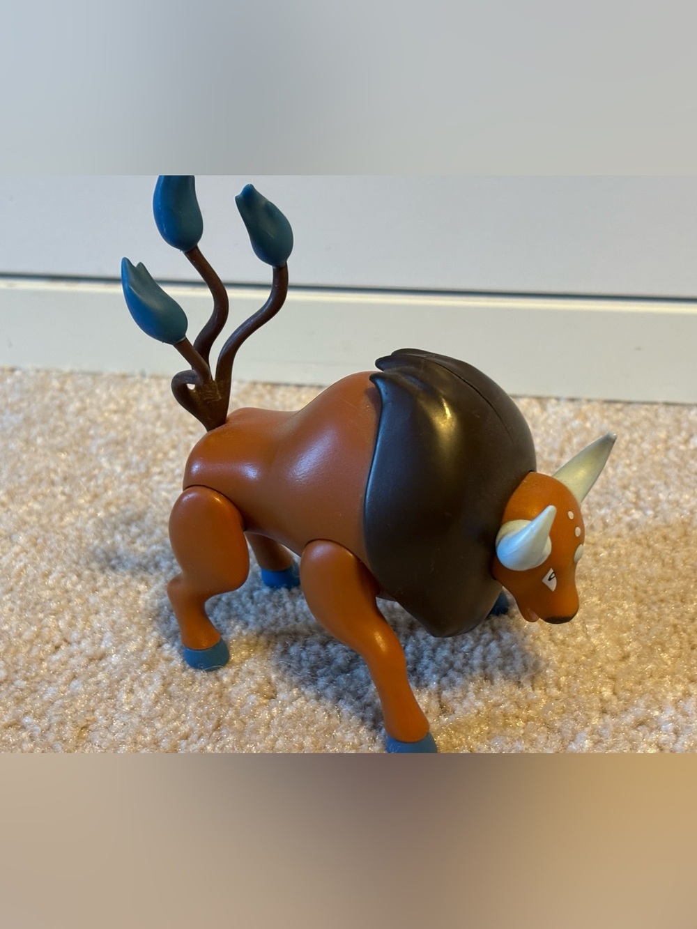 Pokemon Tauros Battle Action Jazwares Bull Action Figure Leg Kick Action Posable
